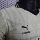 Camisa AC Milan Fourth 2024/25 Jogador Puma Masculino Off White - MAJESTO BR