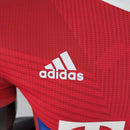 Camisa Bayern de Munique 10 Títulos Alemães 22/23 Jogador Adidas Masculina - Vermelho - MAJESTO BR