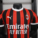 Camisa AC Milan I Home Puma Jogador 2024/25 Masculino Vermelho e Preto - MAJESTO BR