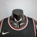 Camisa Regata Chicago Bulls Preta e Vermelha - Nike - Masculina - MAJESTO BR