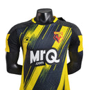 Camisa Watford Home 23/24 Jogador Kelme Masculina - Amarelo e Preto - MAJESTO BR