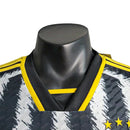 Camisa Juventus I 23/24 Jogador Adidas Masculina - Branco e Preto - MAJESTO BR