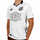 Camisa Santos Charlie Brown Jr. Dias de Glória - Branca - MAJESTO BR
